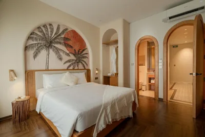 S Villa Ha Long - City Center, Near Beach - 6BR Private Villa with Pool, Jacuzzi, Sauna, Karaoke – Photos 2